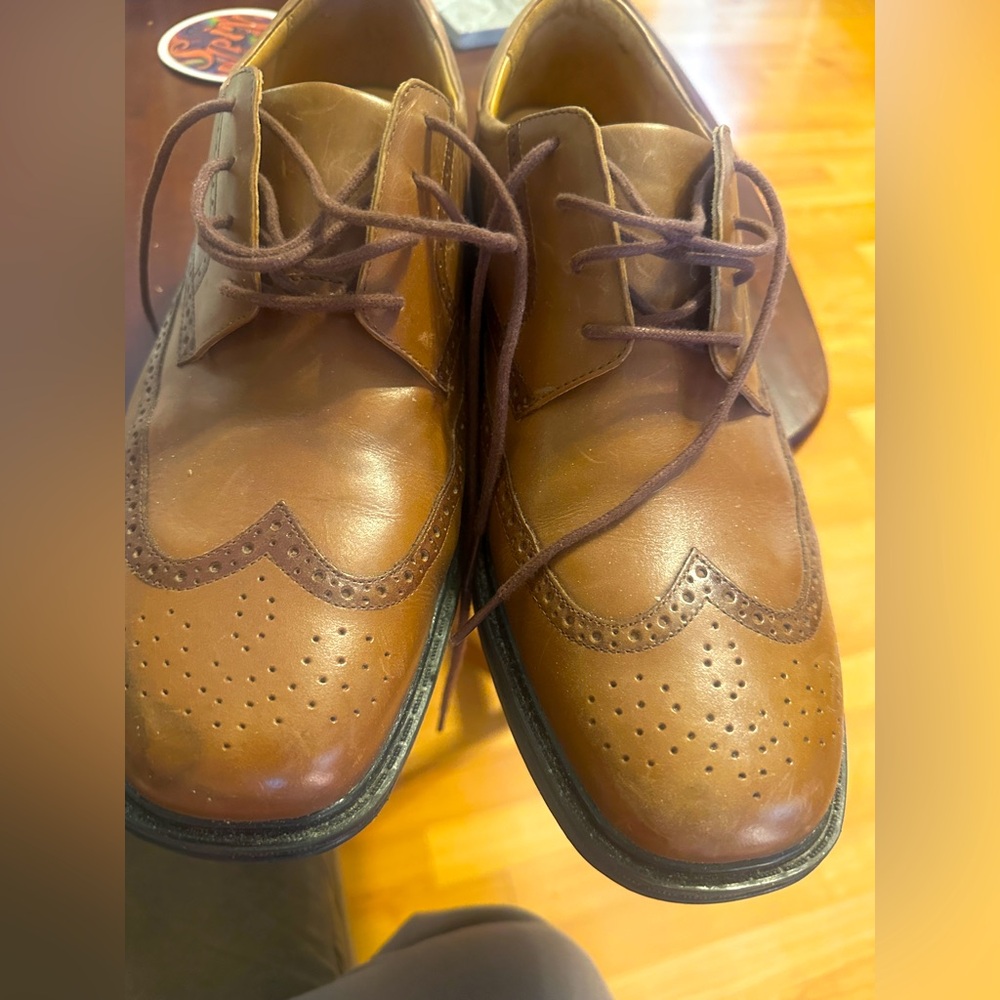 Dr Comfort Sz 12 EW wing tip shoes